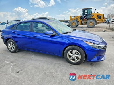 Czwarte zdjęcie samochodu z boku: 2022 HYUNDAI ELANTRA SE VIN:KMHLL4AG9NU217677 - miniatura