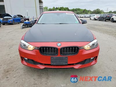 Piąte zdjęcie samochodu w środku: 2015 BMW 328 I VIN:WBA3A5G52FNS84118 - miniatura
