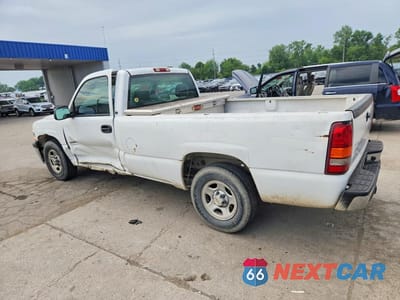 Drugie zdjęcie samochodu z przodu: 2002 CHEVROLET SILVERADO VIN:1GCEC14W82Z152043 - miniatura