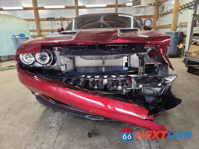 Piąte zdjęcie samochodu w środku: 2018 DODGE CHALLENGER GT VIN:2C3CDZGG8JH205334 - miniatura