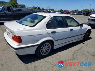 Trzecie zdjęcie samochodu z tyłu: 1998 BMW 328 I AUTOMATIC VIN:WBACD432XWAV65748 - miniatura