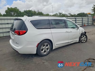 Trzecie zdjęcie samochodu z tyłu: 2019 CHRYSLER PACIFICA HYBRID TOURING L VIN:2C4RC1L79KR508960 - miniatura