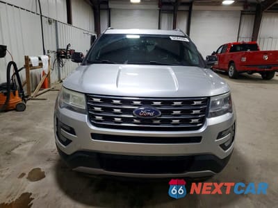 Piąte zdjęcie samochodu w środku: 2016 FORD EXPLORER XLT VIN:1FM5K8D86GGB85067 - miniatura