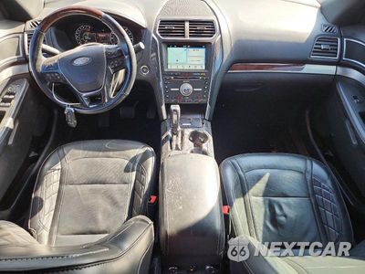 Zdjęcie 8 z 14 samochodu: 2017 FORD EXPLORER PLATINUM VIN:1FM5K8HT9HGD40341 - miniatura