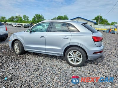 Drugie zdjęcie samochodu z przodu: 2017 AUDI Q3 PREMIUM PLUS VIN:WA1JCCFS2HR001058 - miniatura