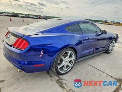 Trzecie zdjęcie samochodu z tyłu: 2015 FORD MUSTANG VIN:1FA6P8AM0F5347108 - miniatura