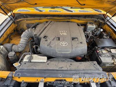 Zdjęcie 7 z 10 samochodu: 2007 TOYOTA FJ CRUISER BASE VIN:JTEBU11FX70045071 - miniatura