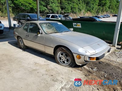 Czwarte zdjęcie samochodu z boku: 1987 PORSCHE 924 S VIN:WP0AA0926HN452748 - miniatura