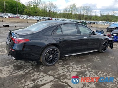 Trzecie zdjęcie samochodu z tyłu: 2023 MERCEDES-BENZ S 580 4MATIC VIN:W1K6G7GB8PA236637 - miniatura