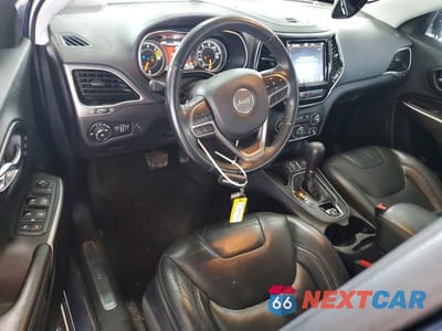 Zdjęcie 8 z 12 samochodu: 2019 JEEP CHEROKEE LIMITED VIN:1C4PJLDB0KD387489 - miniatura