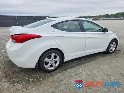 Trzecie zdjęcie samochodu z tyłu: 2012 HYUNDAI ELANTRA GLS VIN:5NPDH4AE7CH148813 - miniatura