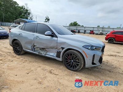 Czwarte zdjęcie samochodu z boku: 2024 BMW X6 XDRIVE40I VIN:5UX33EX03R9S31389 - miniatura