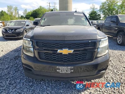 Piąte zdjęcie samochodu w środku: 2019 CHEVROLET SUBURBAN K1500 LT VIN:1GNSKHKC6KR143937 - miniatura