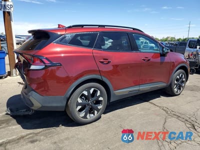 Trzecie zdjęcie samochodu z tyłu: 2023 KIA SPORTAGE X LINE VIN:5XYK6CAF8PG132729 - miniatura