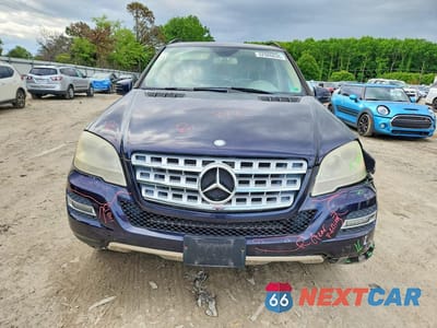 Piąte zdjęcie samochodu w środku: 2011 MERCEDES-BENZ ML 350 4MATIC VIN:4JGBB8GB8BA710037 - miniatura