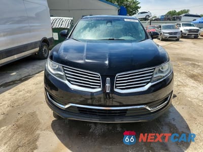 Piąte zdjęcie samochodu w środku: 2017 LINCOLN MKX SELECT VIN:2LMPJ8KR1HBL22257 - miniatura