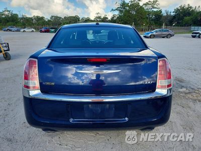 Zdjęcie 6 z 12 samochodu: 2014 CHRYSLER 300 VIN:2C3CCAAG9EH199885 - miniatura