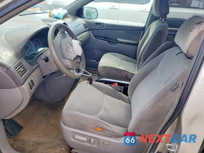 Zdjęcie 7 z 14 samochodu: 2005 TOYOTA SIENNA LE 8 PASSENGER VIN:5TDZA23CX5S229330 - miniatura