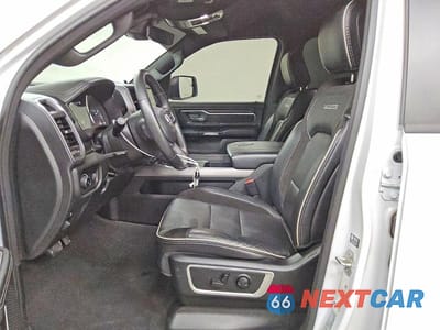 Zdjęcie 7 z 12 samochodu: 2024 RAM 1500 LARAMIE VIN:1C6RREJT1RN219172 - miniatura