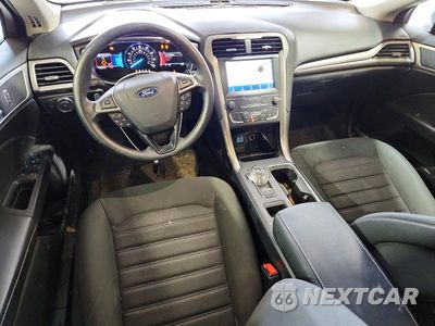 Zdjęcie 8 z 12 samochodu: 2020 FORD FUSION VIN:3FA6P0T94LR123844 - miniatura
