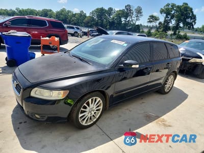 2010 VOLVO V50 2.4I YV1390MW7A2526210 - główne zdjęcie licytacji z USA - miniatura