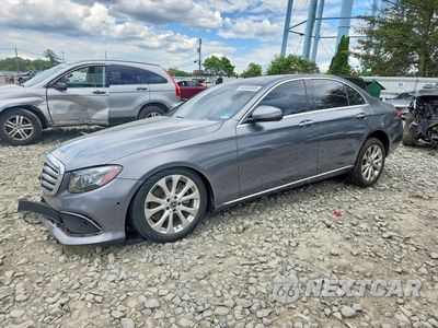 2018 MERCEDES-BENZ E 300 4MATIC WDDZF4KB4JA310083 - główne zdjęcie licytacji z USA - miniatura