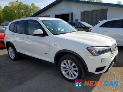 Czwarte zdjęcie samochodu z boku: 2016 BMW X3 XDRIVE28I VIN:5UXWX9C53G0D75250 - miniatura
