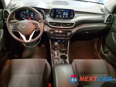 Zdjęcie 8 z 13 samochodu: 2019 HYUNDAI TUCSON SE VIN:KM8J2CA48KU937638 - miniatura