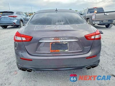 Zdjęcie 6 z 12 samochodu: 2019 MASERATI GHIBLI VIN:ZAM57XSA1K1329377 - miniatura