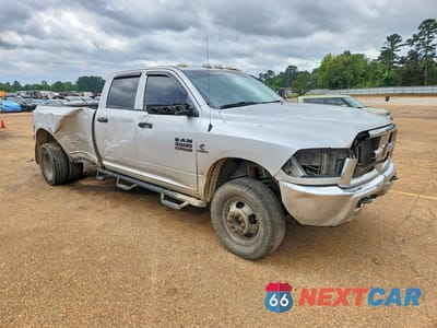 Czwarte zdjęcie samochodu z boku: 2014 RAM 3500 ST VIN:3C63RRGL2EG310698 - miniatura