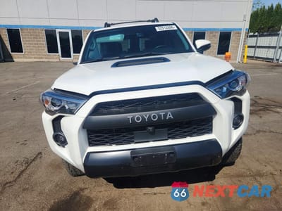 Piąte zdjęcie samochodu w środku: 2024 TOYOTA 4RUNNER TRD PRO VIN:JTELU5JR0R6275725 - miniatura