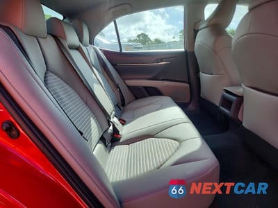 Zdjęcie 10 z 12 samochodu: 2022 TOYOTA CAMRY SE VIN:4T1G11AK2NU041503 - miniatura