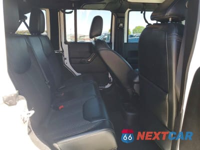 Zdjęcie 11 z 13 samochodu: 2016 JEEP WRANGLER UNLIMITED SAHARA VIN:1C4BJWEGXGL173130 - miniatura