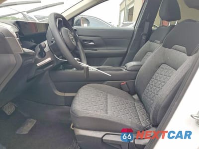 Zdjęcie 7 z 13 samochodu: 2026 NISSAN KICKS SV VIN:3N8AP6CB1TL362155 - miniatura