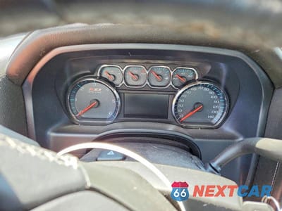 Zdjęcie 9 z 13 samochodu: 2018 CHEVROLET SILVERADO K1500 LTZ VIN:1GCVKSEC4JZ338478 - miniatura