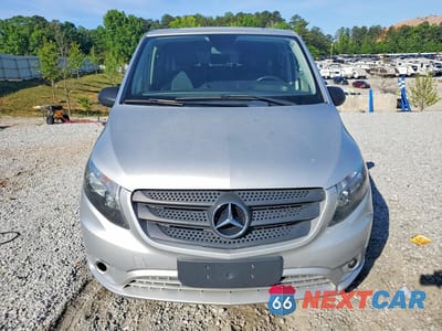 Piąte zdjęcie samochodu w środku: 2017 MERCEDES-BENZ METRIS VIN:WD4PG2EE5H3302314 - miniatura