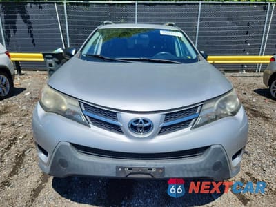 Piąte zdjęcie samochodu w środku: 2015 TOYOTA RAV4 LE VIN:2T3ZFREVXFW168103 - miniatura