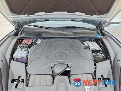 Zdjęcie 12 z 14 samochodu: 2025 PORSCHE CAYENNE VIN:WP1AA2AY3SDA02305 - miniatura