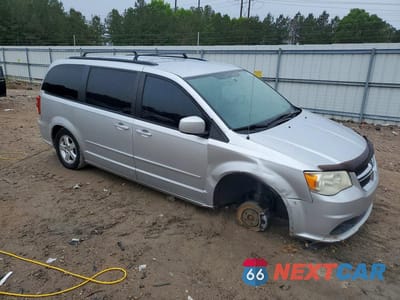 Czwarte zdjęcie samochodu z boku: 2011 DODGE GRAND CARAVAN MAINSTREET VIN:2D4RN3DG9BR786569 - miniatura