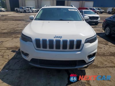 Piąte zdjęcie samochodu w środku: 2019 JEEP CHEROKEE LIMITED VIN:1C4PJMDX1KD228546 - miniatura