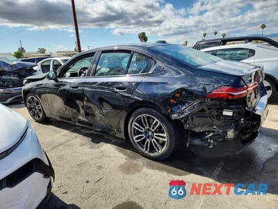 Drugie zdjęcie samochodu z przodu: 2026 B M W 5 SERIES 4D SEDAN 530I XDRIVE MSPORT VIN:WBA53FJ05TCW46035 - miniatura