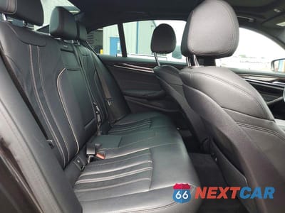 Zdjęcie 10 z 13 samochodu: 2019 BMW 530 I VIN:WBAJA5C58KBX46819 - miniatura