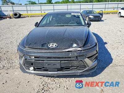 Piąte zdjęcie samochodu w środku: 2025 HYUNDAI SONATA SEL VIN:KMHL64JA1SA429523 - miniatura