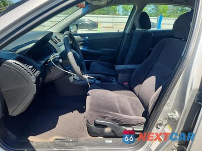 Zdjęcie 7 z 13 samochodu: 2007 HONDA ACCORD SE VIN:JHMCM56397C015975 - miniatura
