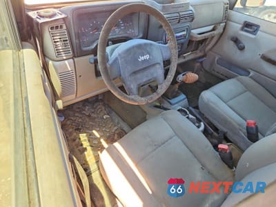 Zdjęcie 8 z 12 samochodu: 2006 JEEP WRANGLER / TJ SE VIN:1J4FA29196P716727 - miniatura