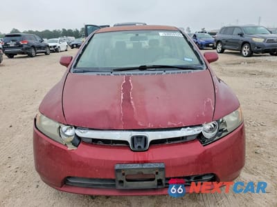 Piąte zdjęcie samochodu w środku: 2008 HONDA CIVIC LX VIN:1HGFA16548L081578 - miniatura