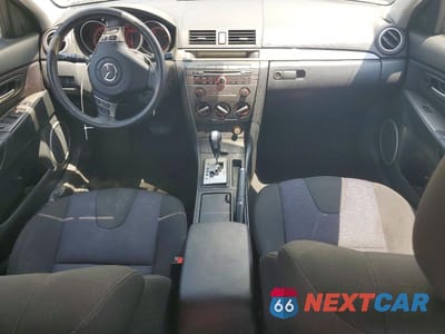 Zdjęcie 8 z 12 samochodu: 2008 MAZDA 3 HATCHBACK VIN:JM1BK343081780855 - miniatura