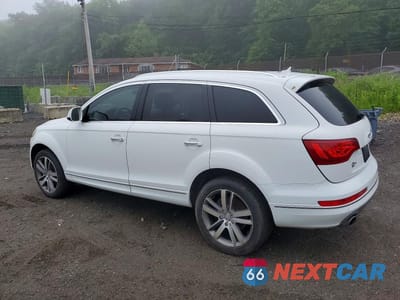Drugie zdjęcie samochodu z przodu: 2015 AUDI Q7 PREMIUM PLUS VIN:WA1LGAFE7FD029900 - miniatura
