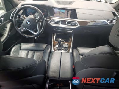 Zdjęcie 8 z 14 samochodu: 2019 BMW X5 XDRIVE40I VIN:5UXCR6C50KLL26622 - miniatura