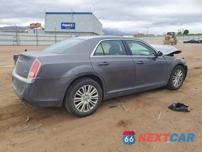 Trzecie zdjęcie samochodu z tyłu: 2014 CHRYSLER 300 VIN:2C3CCARG3EH308748 - miniatura